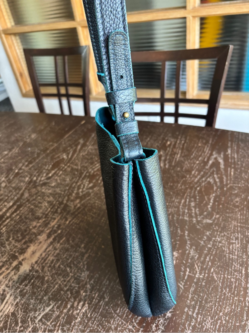 Portland Leather Goods Medium Olivia Shoulder Bag - Boreal - Picture 6 of 8